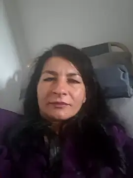 Snapshot of Elennbaby05 chatting on 11.15.25 Elennbaby05 online show from 11.15.25