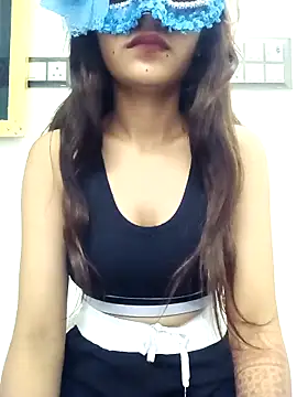 TINA9900 online show from 11.13.25