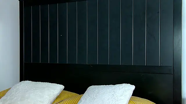 TaliaRoss online show from 11.26.25