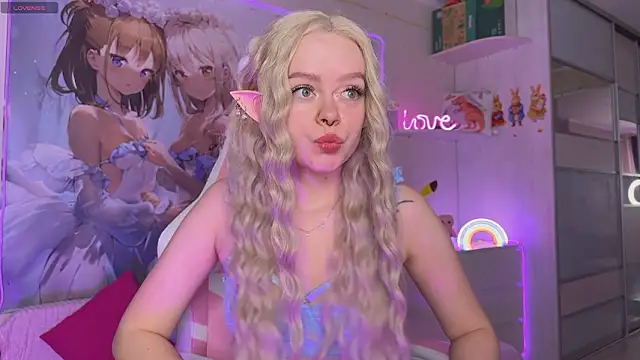 CheekySashaCharm online show from 02.07.26