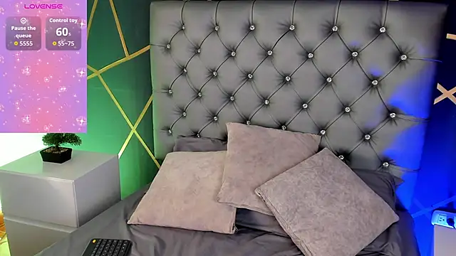 GabrielaSuarez  online show from 03.19.26