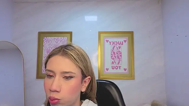 Evy Luxx v online show from 04.10.26