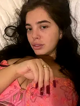 MarnieMarie online show from 11.26.25