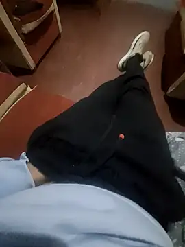 Snapshot of dey199524 chatting on 11.15.25 dey199524 online show from 11.15.25