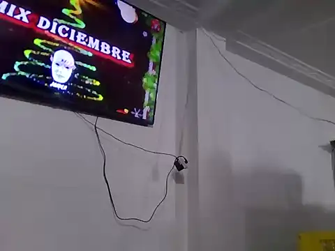 Snapshot of marcelaxxxl chatting on 11.14.25 marcelaxxxl online show from 11.14.25