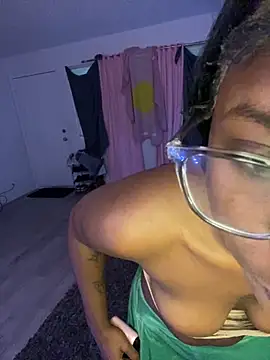 Mistresslucyxxx online show from 11.17.25