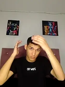 Luigi cumming1 online show from 11.19.25