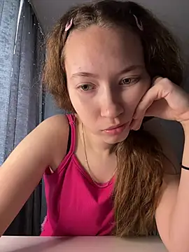 Snapshot of Holy_Poly chatting on 01.14.26 Holy Poly online show from 01.14.26