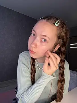 Holy Poly online show from 03.20.26