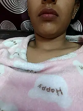 Snapshot of Neethu90 chatting on 12.14.25 Neethu90 online show from 12.14.25