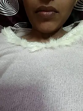 Snapshot of Neethu90 chatting on 12.15.25 Neethu90 online show from 12.15.25