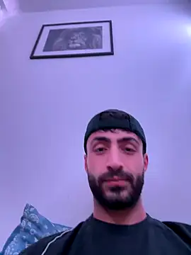 Snapshot of tatavanga chatting on 11.14.25 tatavanga online show from 11.14.25