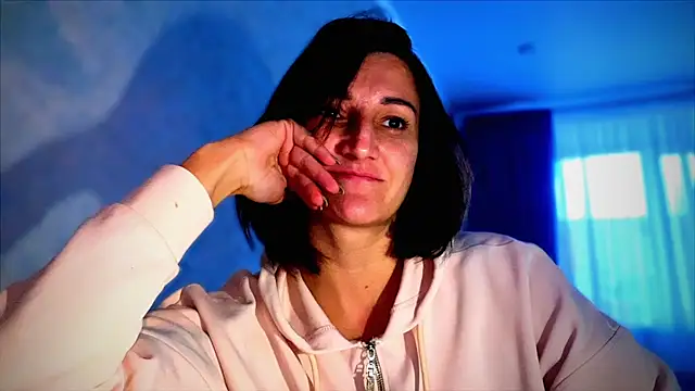 Elizarosse online show from 11.14.25