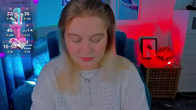 LouiseMous online show from 11.26.25