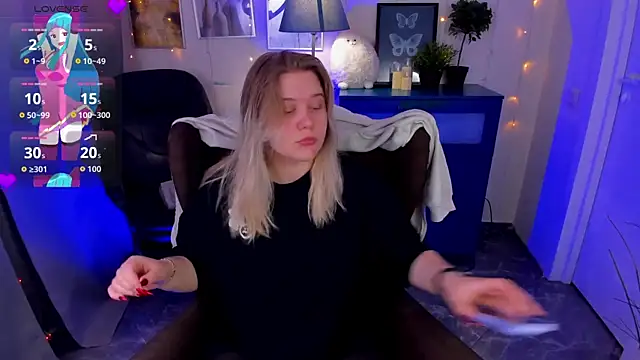 LouiseMous online show from 02.05.26