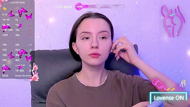 Snapshot of BellaVelure6767 chatting on 05.15.26 BellaVelure6767 online show from 05.15.26