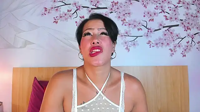 Snapshot of Laura_Torress chatting on 07.14.26 Laura Torress online show from 07.14.26