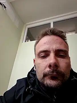 Gregorywhitelegs online show from 04.22.26