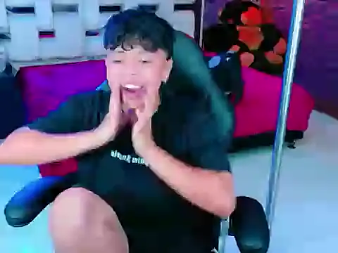 lunabustygirl online show from 02.05.26