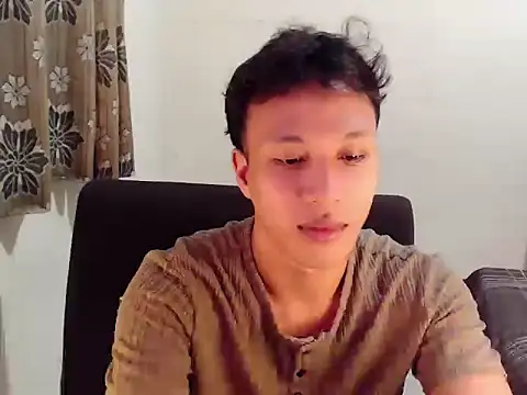 Snapshot of newgys chatting on 02.16.26 newgys online show from 02.16.26