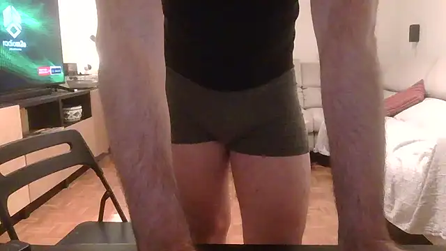 Snapshot of Ilsexyvizietto chatting on 02.25.26 Ilsexyvizietto online show from 02.25.26