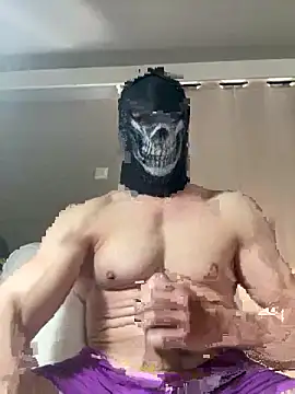 Luna MaskedMan online show from 04.05.26