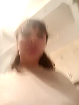 Snapshot of cleopatravodos chatting on 04.01.26 cleopatravodos online show from 04.01.26