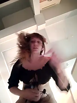 Snapshot of cleopatravodos chatting on 04.08.26 cleopatravodos online show from 04.08.26