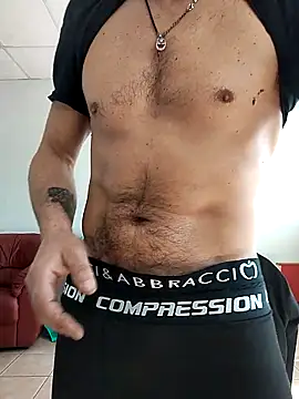 Snapshot of platone09 chatting on 03.25.26 platone09 online show from 03.25.26