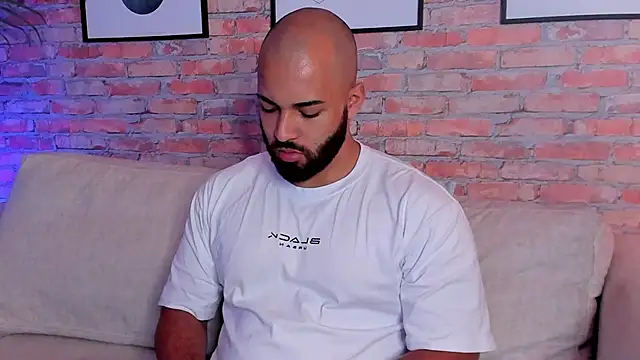 Chris Varden online show from 04.11.26