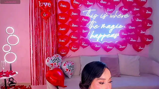 ZaraKafruni online show from 02.14.26