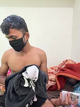 Snapshot of syndyc1 chatting on 01.19.26 syndyc1 online show from 01.19.26