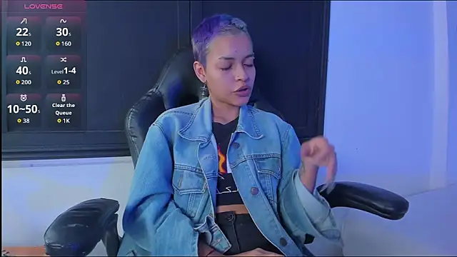 Anny Kiitty online show from 11.28.25