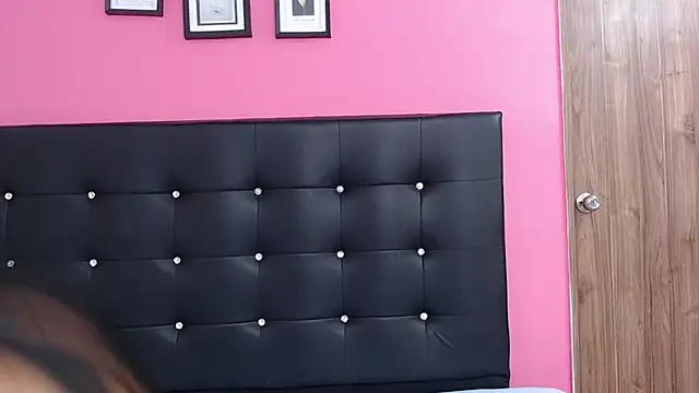 sweett canela online show from 11.27.25