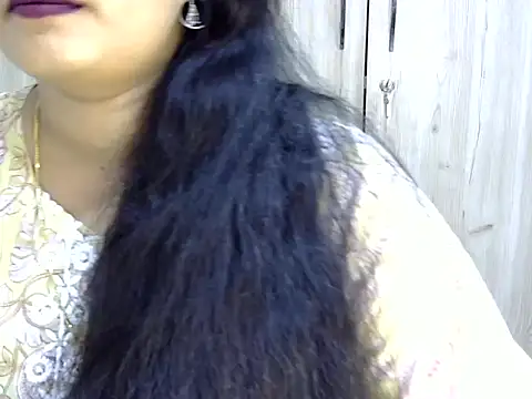 Muskan Jha online show from 04.06.26