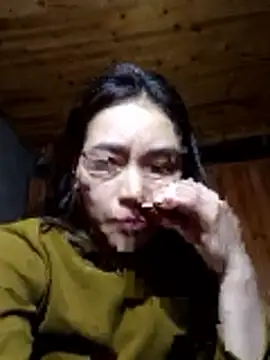 Snapshot of _Su-Su_ chatting on 02.05.26 Su-Su online show from 02.05.26