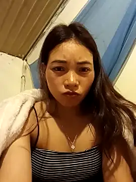 Snapshot of _Su-Su_ chatting on 02.08.26 Su-Su online show from 02.08.26