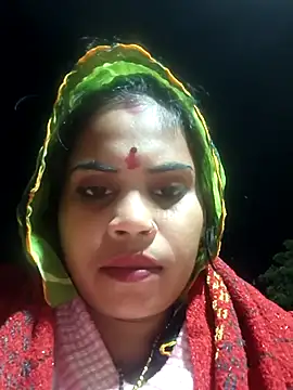 Snapshot of Meghaq chatting on 11.26.25 Meghaq online show from 11.26.25