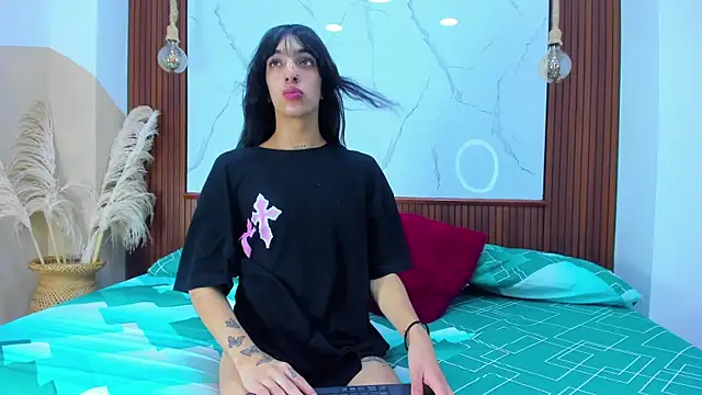 Loversinfire2 online show from 12.04.25