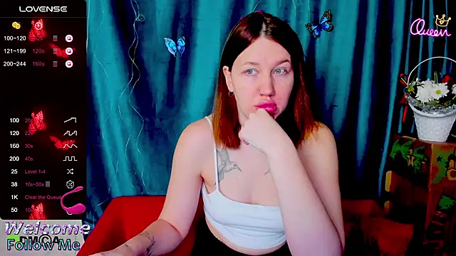 LillyRayRay online show from 12.22.25