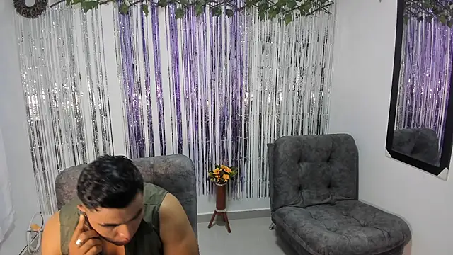 VioletXJasper online show from 11.24.25