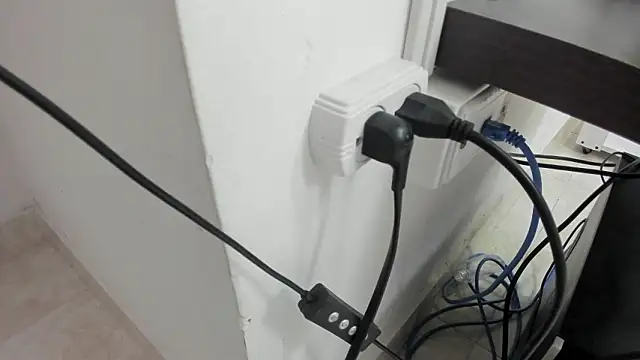 Kendall curves online show from 02.10.26