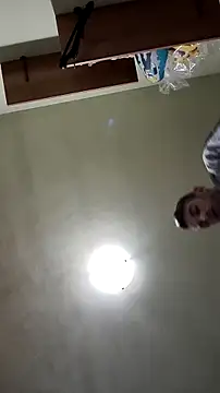 Snapshot of dany310799 chatting on 12.01.25 dany310799 online show from 12.01.25