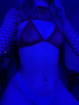 NoyaXO online show from 11.18.25