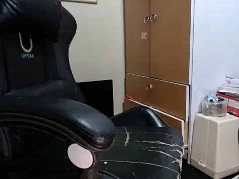 DiivaMarii online show from 05.25.26