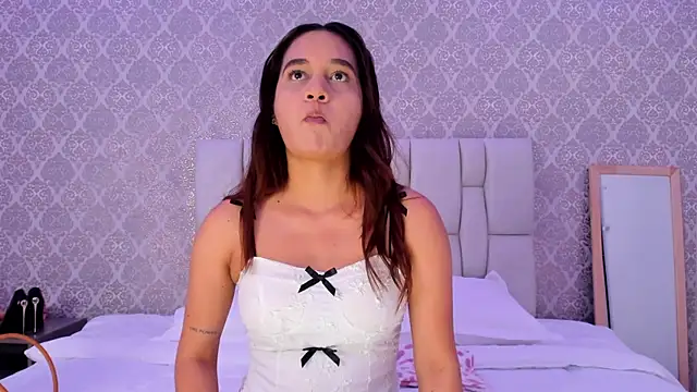 Snapshot of Venuss888 chatting on 11.25.25 Venuss888 online show from 11.25.25