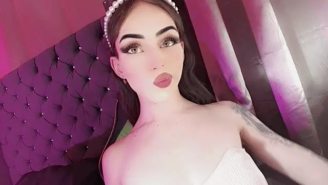 Snapshot of Baby_luxury chatting on 01.18.26 Baby luxury online show from 01.18.26