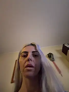 feliciafelon online show from 04.17.26