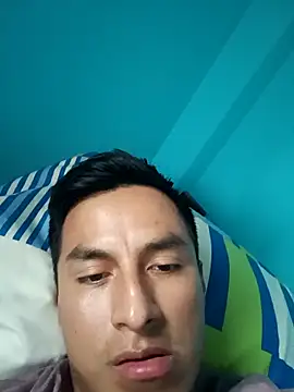 Snapshot of Enchulex919101 chatting on 11.26.25 Enchulex919101 online show from 11.26.25