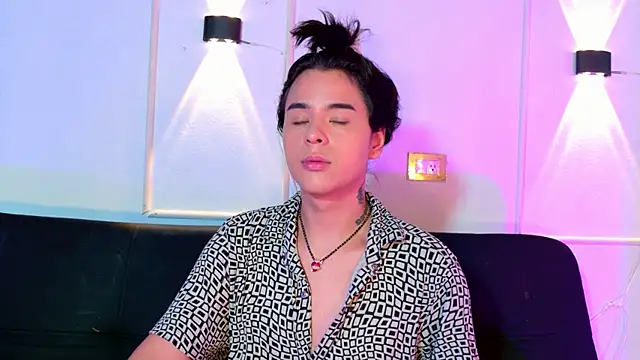 Angel-umbra online show from 04.16.26